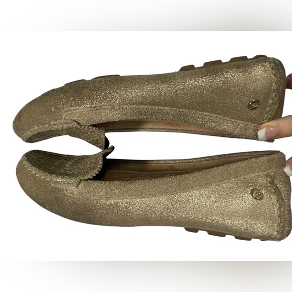 UGG Clair Metallic Driving Shoe Loafer Womens Sz6.5 Cut Out Slip On Flats - Picture 9 of 13